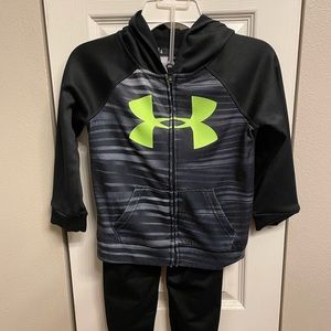 2 sets of little boys track suits - Under Armour like new - Size 4
